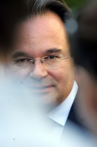 Ειδικές ομάδες εργασίας για την πάταξη της φοροδιαφυγής συγκροτεί το ΥΠΟΙΚ