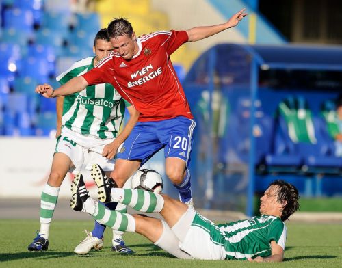 Να «σφραγίσει» την πρόκριση κόντρα στη Μπερόε θέλει η Ραπίντ Βιένης