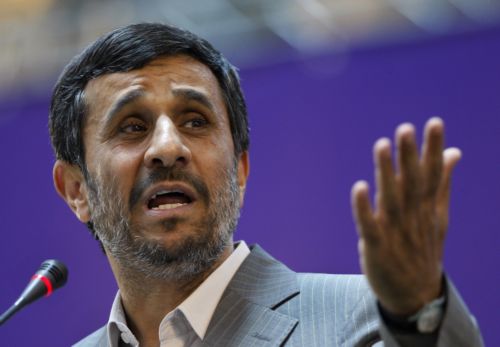 Δολοφονική επίθεση κατά του Μαχμούντ Αχμαντινετζάντ στο Ιράν