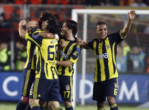 «Προσοχή στον Ίβιτς, σεβασμό στον ΠΑΟΚ» η συνταγή της «Φενέρ»