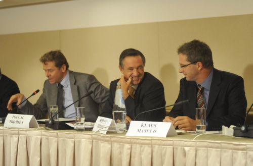 Συμφωνία με την τρόικα για μετατάξεις αντί απολύσεων στις ΔΕΚΟ