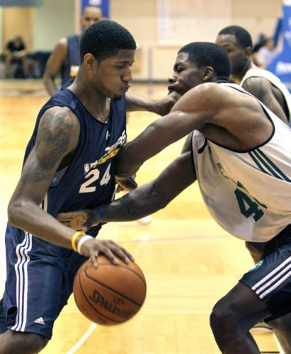 Την απόκτηση του Αμερικανού γκαρντ, Ντεσόν Σιμς, ανακοίνωσε η ΚΑΕ ΠΑΟΚ