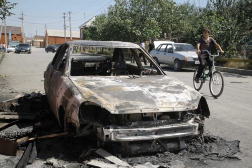 Αιματηρή επίθεση ανταρτών στη γενέτειρα του προέδρου της Τσετσενίας