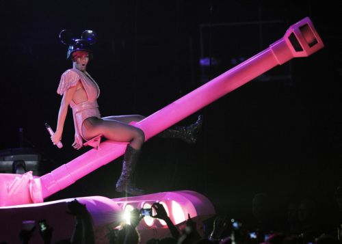 Στην κατεχόμενη Κύπρο αναμένεται η Ριάνα για τα εγκαίνια πολυτελούς ξενοδοχείου