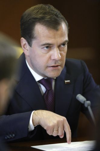 Στην Αμπχαζία ο Μεντβέντεφ κατά τη δεύτερη επέτειο του πολέμου με τη Γεωργία