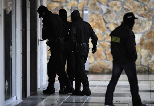 Δίκτυο που εξανάγκαζε άνδρες σε πορνεία εξαρθρώθηκε για πρώτη φορά στην Ισπανία