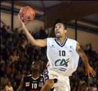 Συνεχίστηκε με Σπένσερ η ενίσχυση του Αμαρουσίου