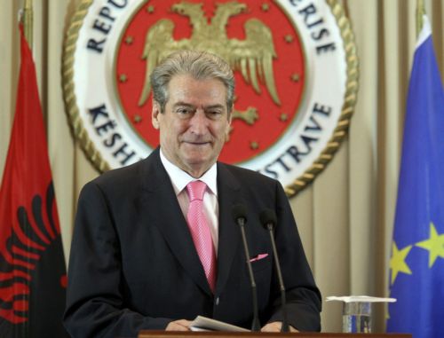 «Βάρβαρη πράξη» η δολοφονία του ομογενή στη Χειμάρρα, τονίζει ο Σάλι Μπερίσα