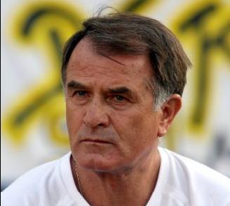 Μόρα και Κυργιάκο θέλει ο Μπάγιεβιτς για αντι-Μαϊστόροβιτς