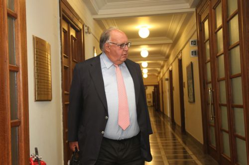 Ρίχνει τους τόνους ο Θ.Πάγκαλος για το θέμα του υπουργού Συντονισμού