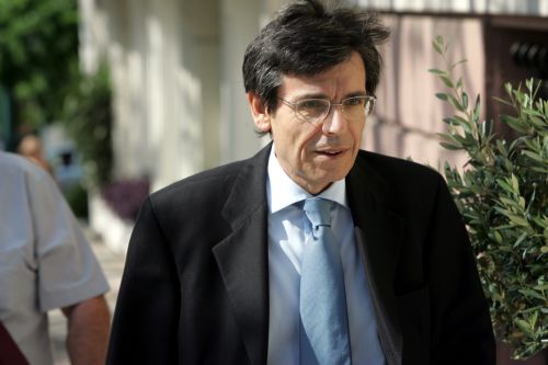 Στις 300.000 ευρώ ορίστηκε τελικά το ποσό της εγγύησης για τον Γιάννη Αγγέλου