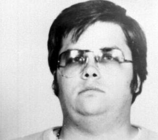 Αίτηση για απελευθέρωση καταθέτει ο δολοφόνος του Τζον Λένον