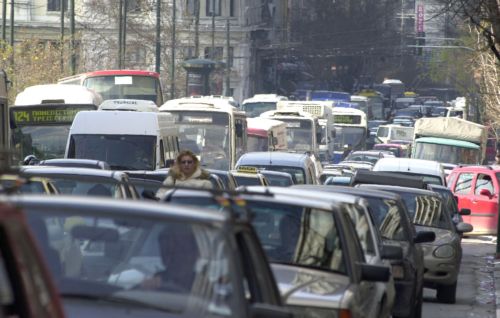 Δραματική μείωση 64,3% στις ταξινομήσεις νέων αυτοκινήτων τον Ιούλιο