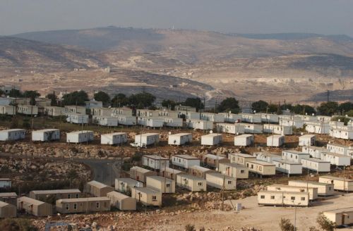 Δεκάδες Ισραηλινοί καλλιτέχνες αρνούνται να εμφανιστούν σε εβραϊκό οικισμό στη Δυτική Όχθη