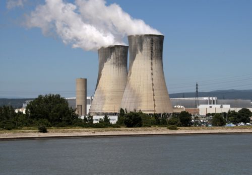 Πυρηνικό αντιδραστήρα στις ακτές της Μεσογείου θα κατασκευάσει η Αίγυπτος