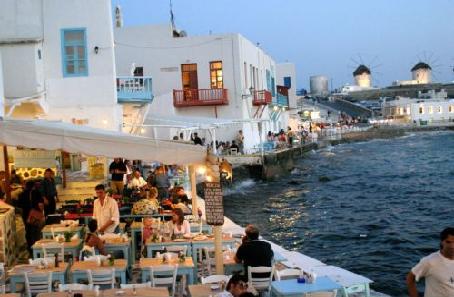 Εισαγγελική παρέμβαση για οικονομικές ατασθαλίες στον Δήμο Μυκόνου