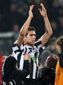 Υπέγραψαν Αραμπατζής και Λίμα, εκνευρισμός στην προετοιμασία του Ηρακλή