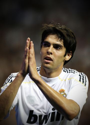 Χειρουργήθηκε ο Κακά και μένει περίπου τέσσερις μήνες εκτός δράσης