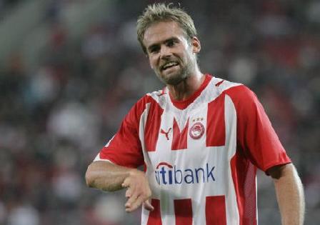 Θέλει το πρωτάθλημα ο Μέλμπεργκ, ανακοίνωσε Παπάζογλου η ΠΑΕ