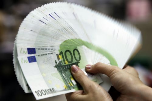 Στα 317 δισ. ευρώ αυξήθηκε το δημόσιο χρέος στο πρώτο εξάμηνο