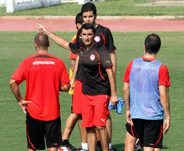 Δυσαρεστημένος Βαλβέρδε και ματαίωση ραντεβού για Μιραλάς