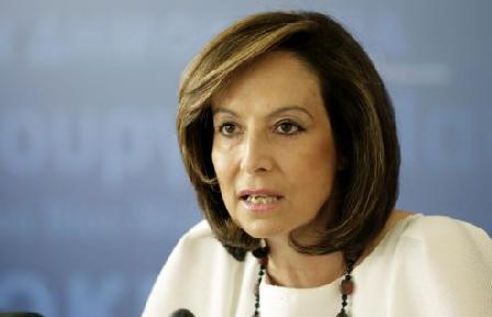 Kαμία σκέψη επαναφοράς της βάσης του «10» λέει η Άννα Διαμαντοπούλου