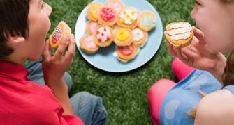 Τα γλυκά στη διατροφή του παιδιού σας