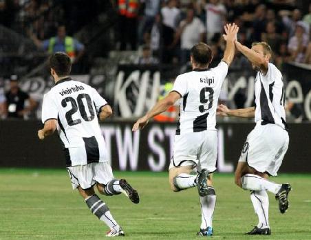 Μεγάλη μάχη βλέπει ο Δερμιτζάκης, πρόκριση από την Τούμπα θέλει ο «Σάλπι»