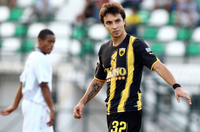 Ο απογοητευμένος Σκόκο δηλώνει ότι η βία διώχνει τους παίκτες από την Ελλάδα