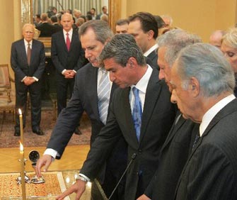 Ανέλαβε τα καθήκοντά του ο νέος υπoυργός Υγείας, Ανδρέας Λοβέρδος