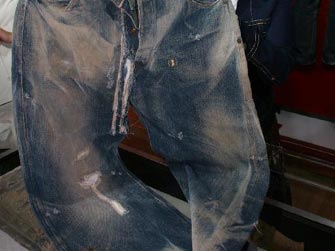 Πυριτίαση προκαλεί στους εργαζόμενους η αμμοβολή