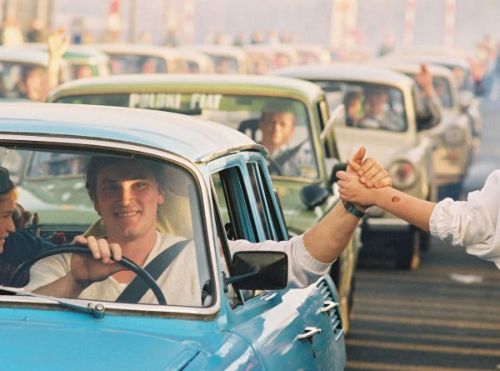 Φωτογραφικές εκθέσεις στο Ινστιτούτο Γκαίτε για τα 20 χρόνια ενωμένης Γερμανίας