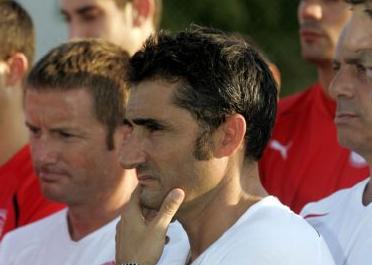 Επιστροφή Μέλμπεργκ, υποψηφιότητες από Ιμπαγάσα και Ρόμενταλ