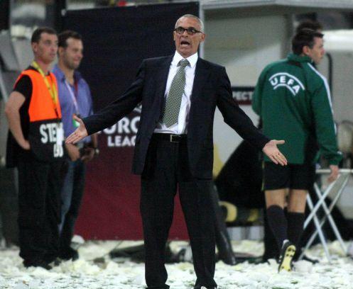 Ο συγκρατημένος Κούπερ, ο Φλόρες της… ισοπαλίας και ο «τρελαμένος» Χαβίτο