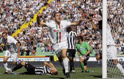 «Ξέσπασε» η Γιουβέντους, κορυφή για Ίντερ και Τσεζένα