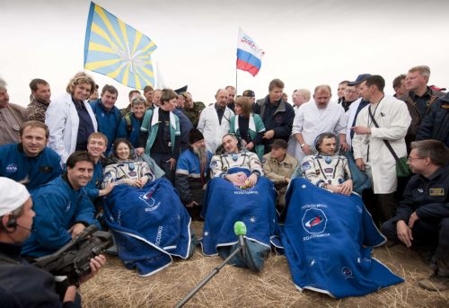 Επιστροφή στη Γη για το ρωσικό διαστημόπλοιο Σογιούζ