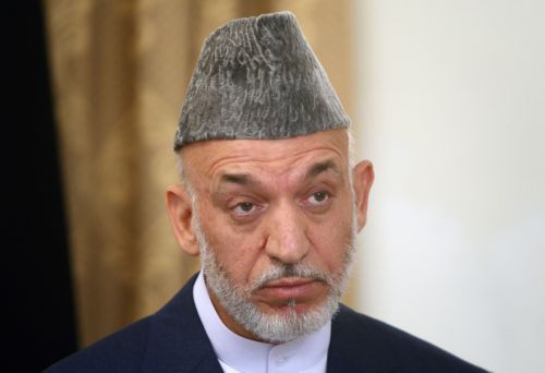 «Δεν είμαι μανιοκαταθλιπτικός» διαβεβαιώνει ο Χαμίντ Καρζάι