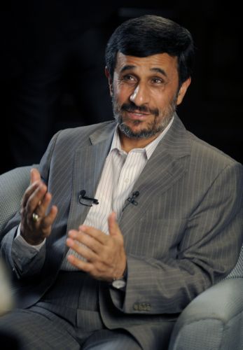 Το Ιράν είναι δύναμη και το μέλλον του ανήκει, είπε ο Αχμαντινετζάντ από τη Νέα Υόρκη