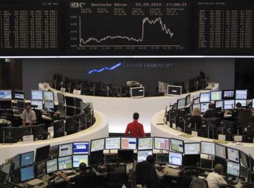 Άνοδος στα ευρωπαϊκά χρηματιστήρια και τη Γουόλ Στριτ την Παρασκευή