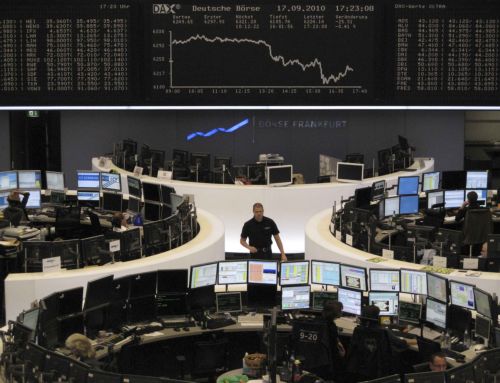 Επιβράδυνση σε μεταποίηση και υπηρεσίες στην ευρωζώνη για δεύτερο συνεχή μήνα