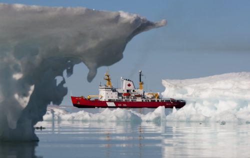 «Χρυσή» συμφωνία Ρωσίας-Νορβηγίας για εκμετάλλευση των πόρων της Αρκτικής
