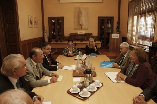 Στη συνεργασία του ΣΕΒ για τη στήριξη της απασχόλησης προσβλέπει το υπουργείο Εργασίας