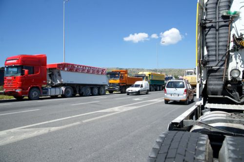 Οι βασικοί άξονες του νομοσχεδίου για τις οδικές εμπορευματικές μεταφορές