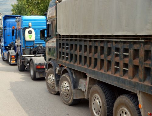 Σε αύξηση της άυλης αξίας των αδειών Φορτηγών Δημόσιας Χρήσης προχωρά το υπουργείο