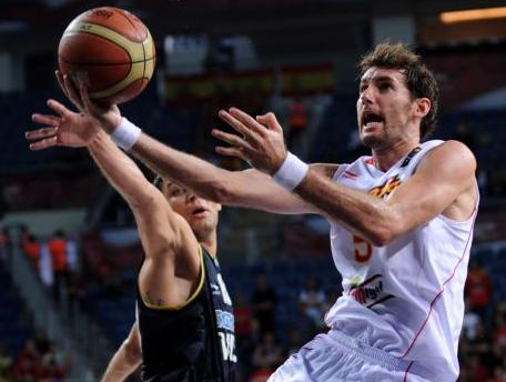 Διέψευσε συμφωνία με την Μπαρτσελόνα ο Ρούντι Φερνάντεθ