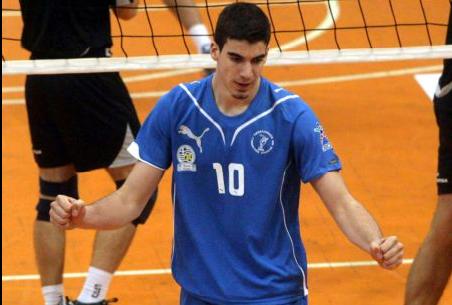 Φορά τη φανέλα του Ολυμπιακού τελικά ο Φράγκος