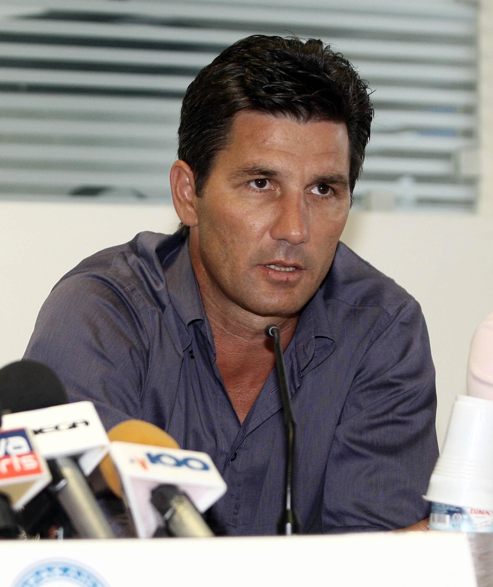 «Καλή μπάλα και αποτελέσματα» τα ζητούμενα του Ουζουνίδη