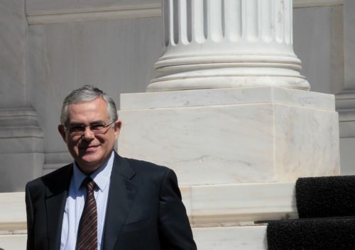 Οικονομικός σύμβουλος του πρωθυπουργού ο Λουκάς Παπαδήμος