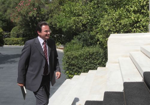 Η υστέρηση στα έσοδα στο επίκεντρο ευρείας σύσκεψης στο Μέγαρο Μαξίμου