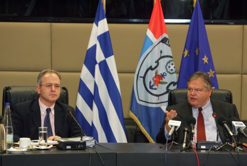 Εγκρίθηκαν από το ΚΥΣΕΑ οι συμβάσεις για τα Ναυπηγεία Σκαραμαγκά και τα υποβρύχια